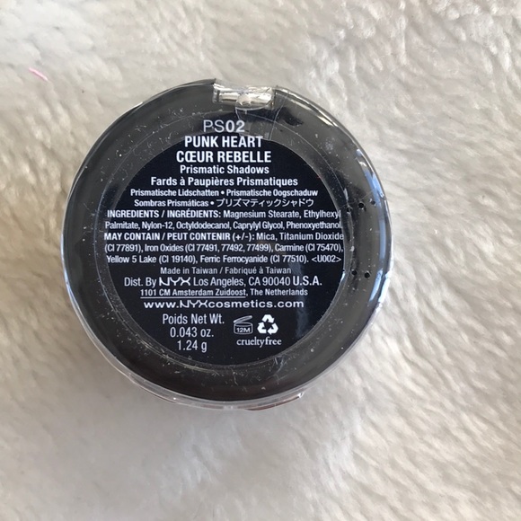 Eyeshadow - Picture 6 of 8